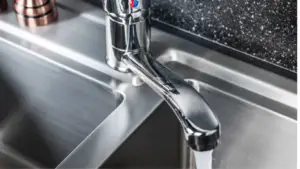 cold or hot water when running garbage disposal